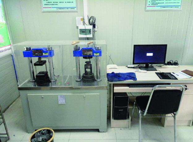 BC-300D電腦恒應(yīng)力抗折抗壓試驗(yàn)機(jī)安裝調(diào)試